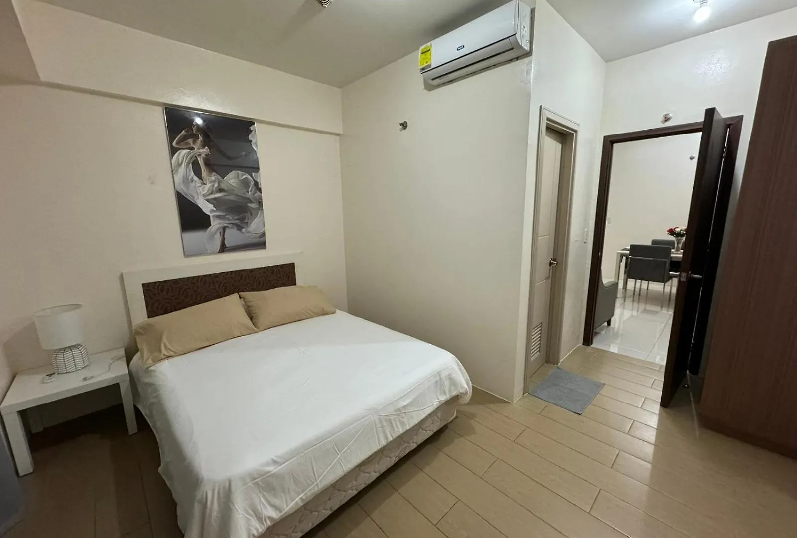 150 Newport Boulevard Pasay 0*,