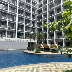  Aparthotel Shore 2 Residences, Tower 3, Moa Complex, City, Philippines